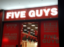 FIVE GUYS - Illuminated Sign 1