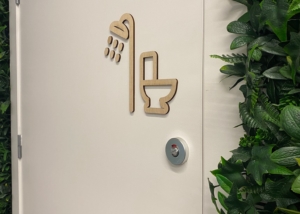 Verse - Wayfinding Signs installation in Barcelona